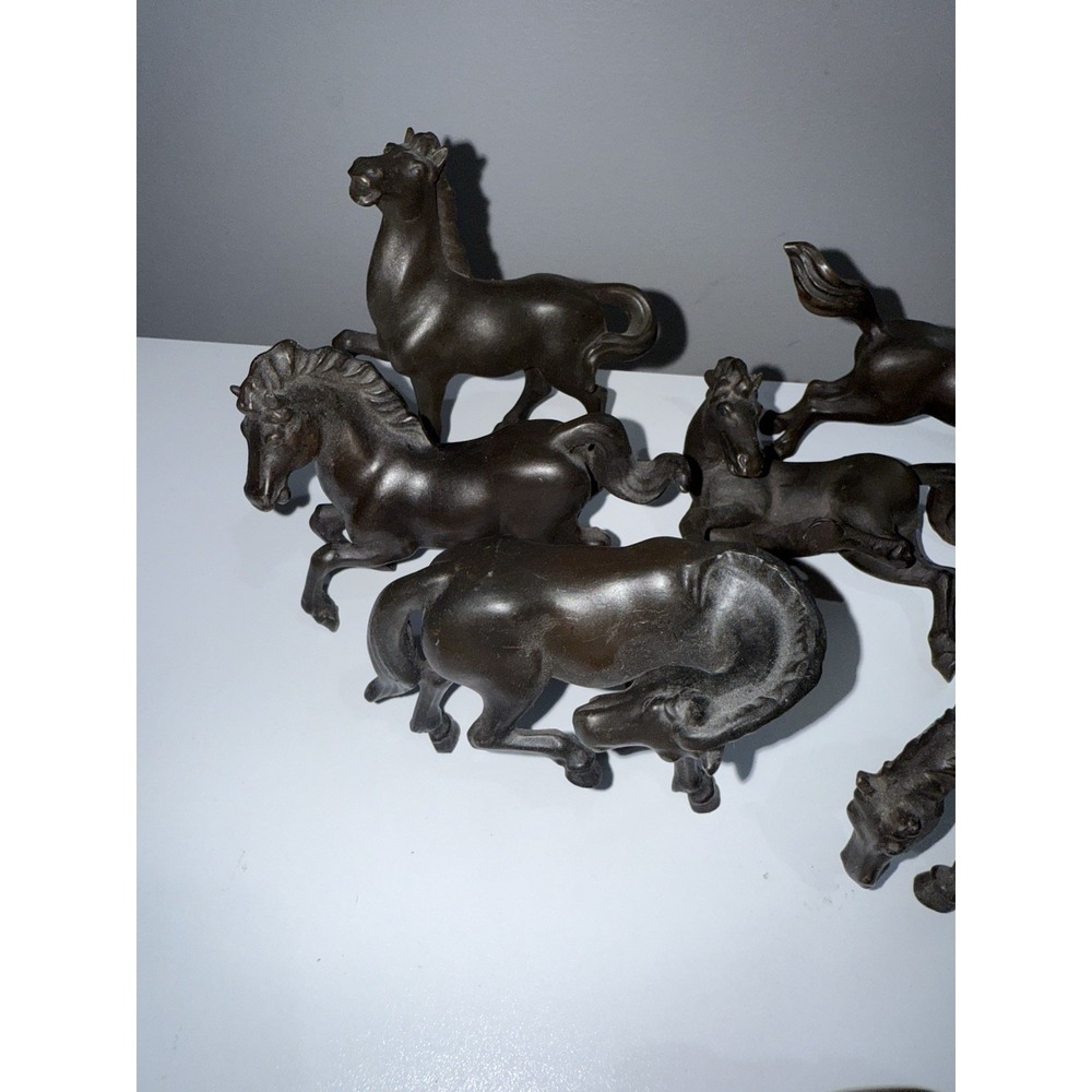 Set Of 8 Horse Figurine Laying Down Standing Brown Resin Marked WA Bronco Pony Q - Picture 5 of 6